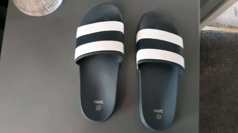 next mens sliders